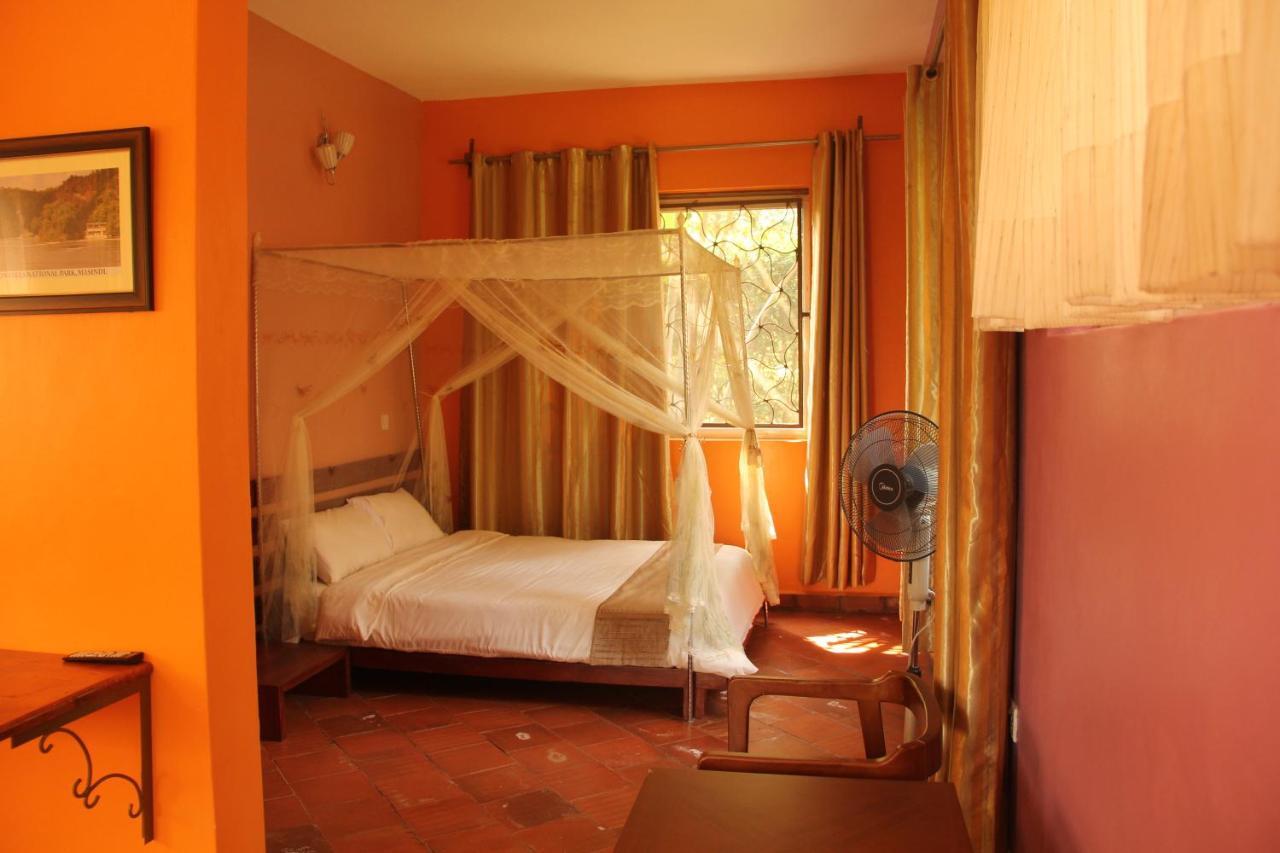 Saltek Forest Cottages Masindi Exterior foto